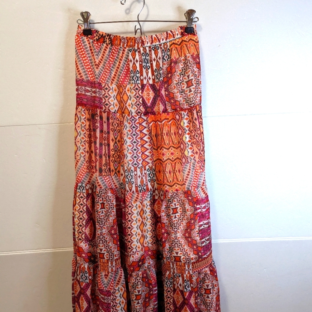 Sheer printed tiered skirt - Picture 2 of 5